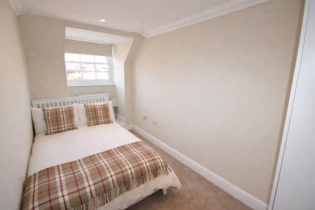 2 bedroom Flat to let in London Street, Reading, RG1