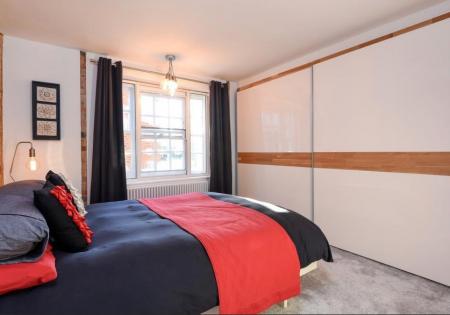 3 bedroom Flat to let in Fairmile, Henley, RG9