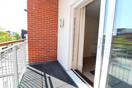 2 bedroom Flat to let in Whale Avenue, Reading, RG2