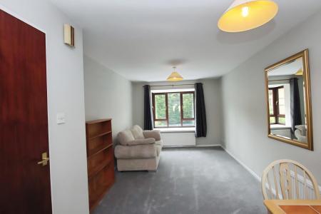 1 bedroom Flat for sale in St Pauls Court, Reading, RG1