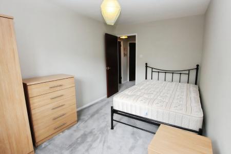 1 bedroom Flat for sale in St Pauls Court, Reading, RG1