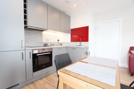 1 bedroom Flat to let in Bedwyn Mews, Kennet Island, Reading, RG2