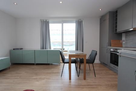 1 bedroom Flat to let in Bedwyn Mews, Kennet Island, Reading, RG2