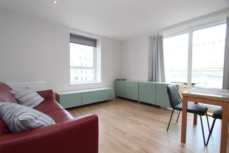 1 bedroom Flat to let in Bedwyn Mews, Kennet Island, Reading, RG2