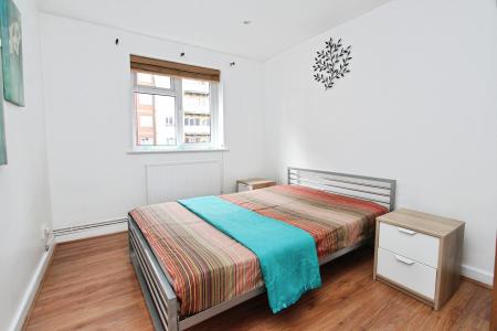 1 bedroom Flat to let in Norwood Road, Reading, RG1