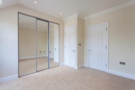 2 bedroom Flat for sale in London Street, Reading, RG1