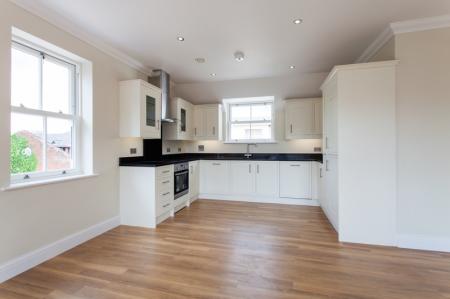 2 bedroom Flat for sale in London Street, Reading, RG1