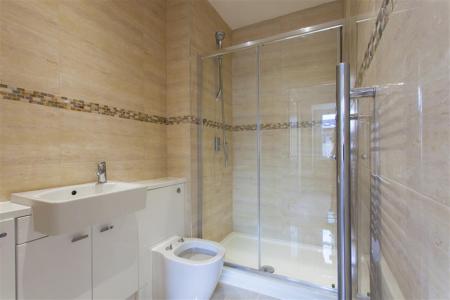 2 bedroom Flat for sale in London Street, Reading, RG1