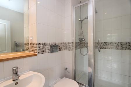 4 bedroom Town house to let in Gabriels Square, Lower Earley, Reading, RG6