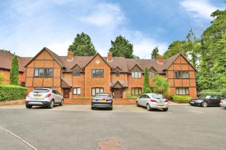 Denefield Gardens, Tilehurst, RG31