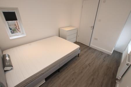1 bedroom Flat to let in St Johns Hill, Reading, RG1