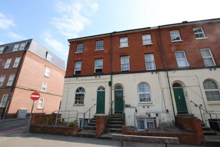 1 bedroom Flat to let in St Johns Hill, Reading, RG1