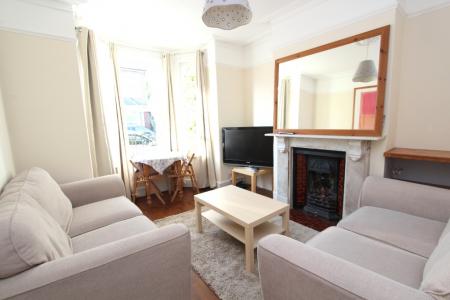 1 bedroom House share to let in Donnington Road, Reading, RG1