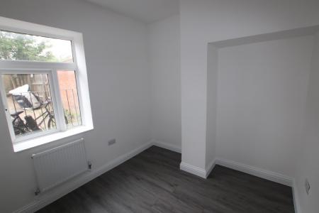 1 bedroom Flat to let in Queens Road, Reading, RG1