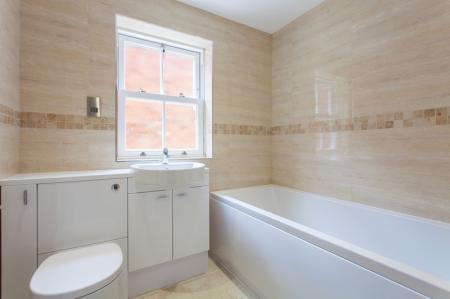 2 bedroom Flat to let in London Street, Reading, RG1