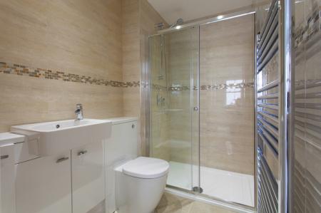 2 bedroom Flat to let in London Street, Reading, RG1