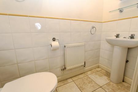 5 bedroom Town house for sale in Cintra Close, Reading, RG2