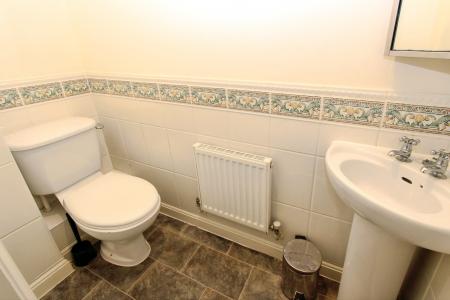 5 bedroom Town house for sale in Cintra Close, Reading, RG2
