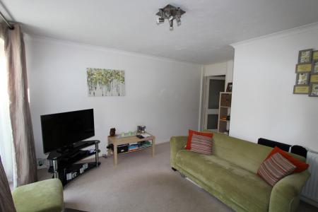 1 bedroom Flat to let in Narromine Drive, Calcot, Reading, RG31