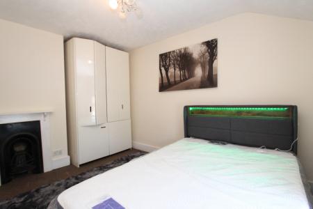 1 bedroom Terraced House to let in Kings Road, Reading, RG1