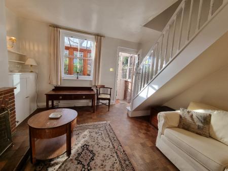 1 bedroom Terraced House to let in West Street, Henley-on-Thames, Reading, RG9