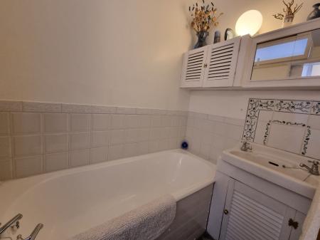 1 bedroom Terraced House to let in West Street, Henley-on-Thames, Reading, RG9