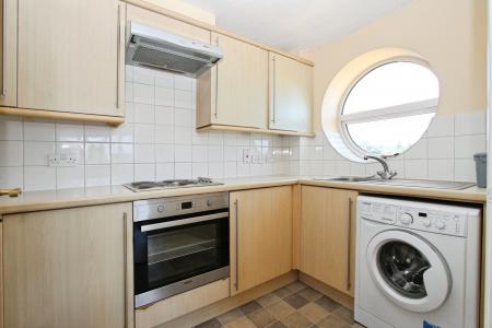 2 bedroom Flat to let in Oxford Road, Reading, Reading, RG30