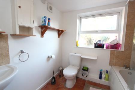1 bedroom House share to let in Donnington Road, Reading, RG1