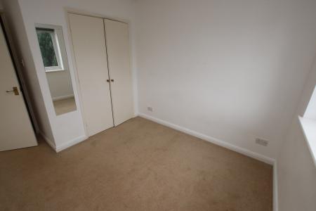 2 bedroom Flat to let in Mount Pleasant Grove, Reading, RG1