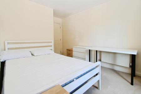 2 bedroom Flat to let in Katesgrove Lane, Reading, RG1