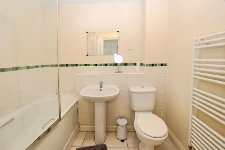 2 bedroom Flat to let in Katesgrove Lane, Reading, RG1