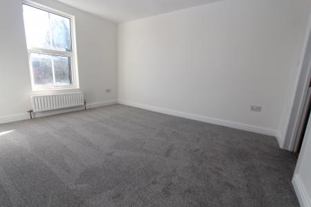 1 bedroom Flat to let in South Street, Reading, RG1