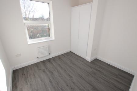 1 bedroom Flat to let in Queens Road, Reading, RG1