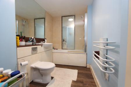 1 bedroom Flat for sale in Merchants Place, Reading, RG1