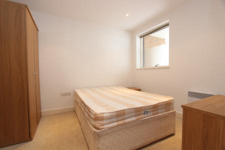1 bedroom Flat to let in Merchants Place, Reading, RG1