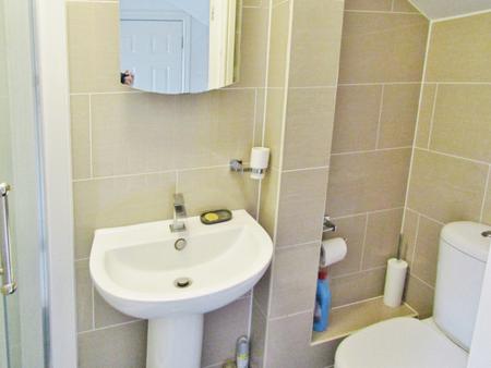 3 bedroom Terraced House for sale in Wilson Road, Reading, RG30