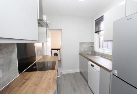 3 bedroom Terraced House to let in Belmont Road, Reading, RG30