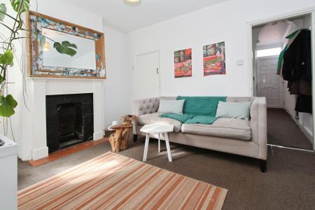 2 bedroom Terraced House for sale in Filey Road, Reading, RG1