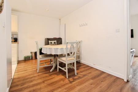 3 bedroom Terraced House to let in Kennet Side, Reading, RG1