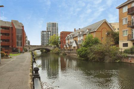 3 bedroom Terraced House to let in Kennet Side, Reading, RG1