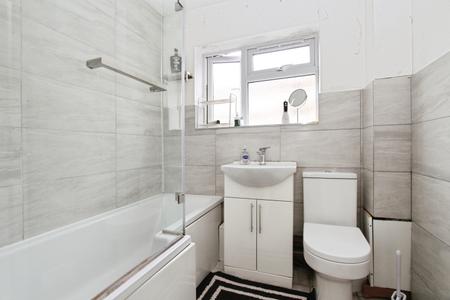 3 bedroom Terraced House to let in Kennet Side, Reading, RG1