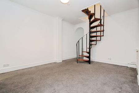 3 bedroom Terraced House for sale in Waldeck Street, Reading, RG1