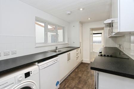 3 bedroom Terraced House for sale in Waldeck Street, Reading, RG1
