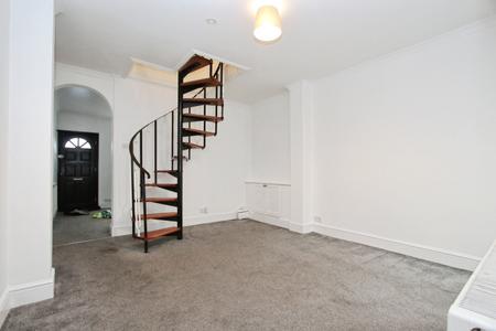 3 bedroom Terraced House for sale in Waldeck Street, Reading, RG1