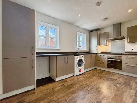 1 bedroom Flat for sale in Archers Way, Amesbury, SP4