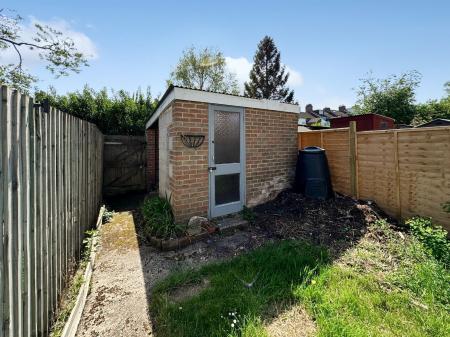3 bedroom Terraced House for sale in Ashley Road, SP2