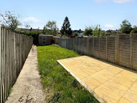 3 bedroom Terraced House for sale in Ashley Road, SP2