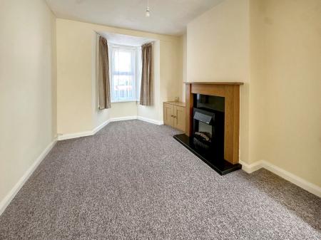 3 bedroom Terraced House for sale in Ashley Road, SP2