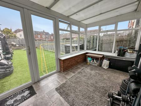 3 bedroom End of terrace house for sale in George Street, Salisbury, SP2