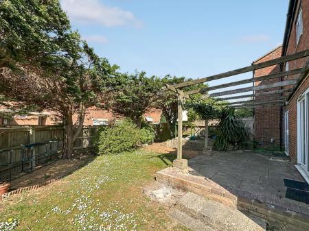 3 bedroom End of terrace house for sale in Kennet Court, Andover, SP10